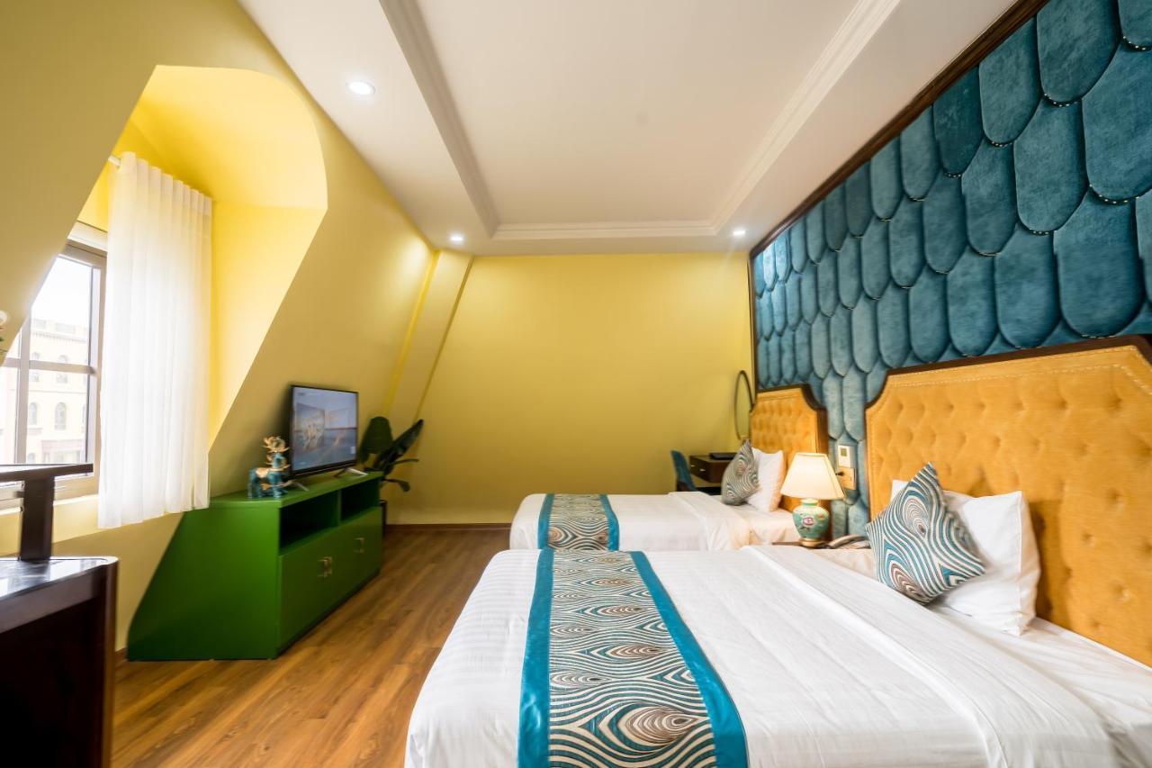 Paris Boutique Hotel Ha Long Exteriör bild