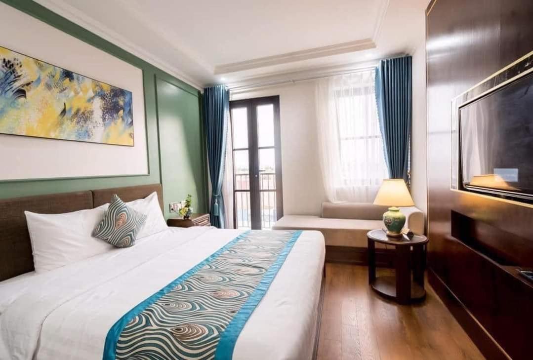 Paris Boutique Hotel Ha Long Exteriör bild